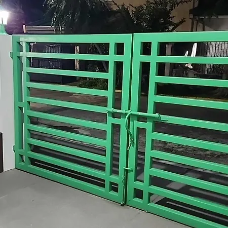 Short Stay Bf Resort